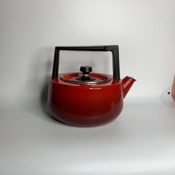Kettle broth enamel red kitchen
